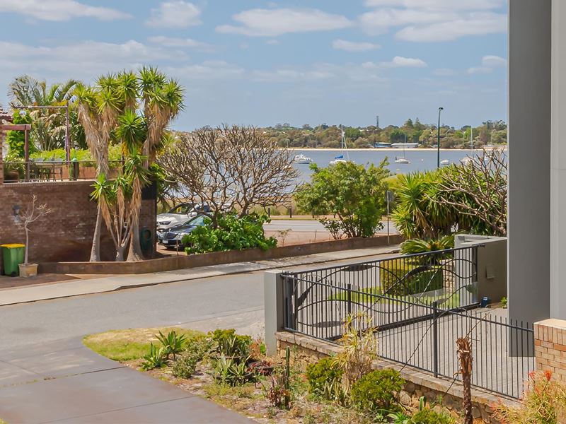 3/A RIVERWAY, Applecross WA 6153