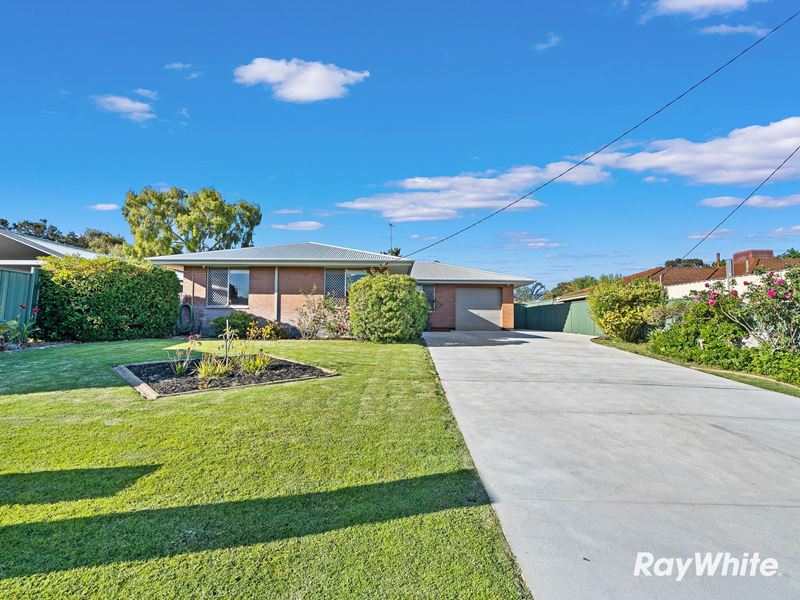 4 Hennessy Place, Mandurah