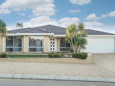 32 Ohrid Place, Joondalup WA 6027