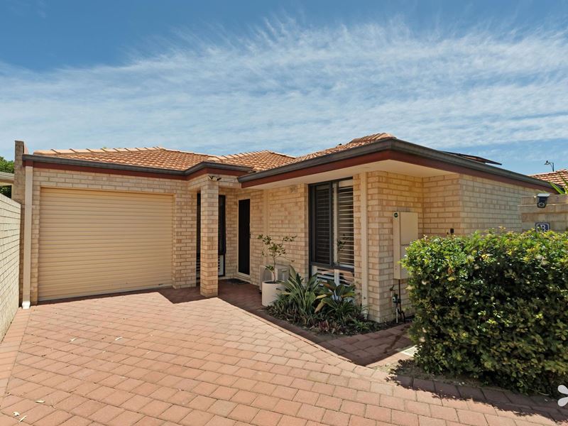 2/132 Blackwood Avenue, Hamilton Hill WA 6163