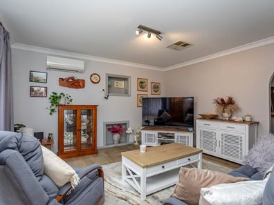 11 Felicia Place, Camillo WA 6111