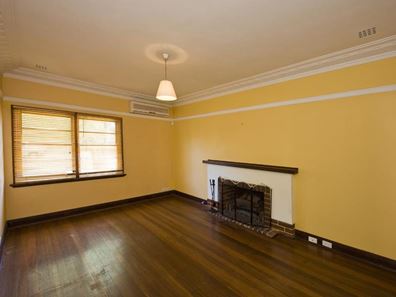 69 Gladstone Road, Rivervale WA 6103