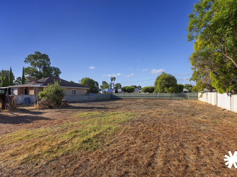 11 Henry  Street, Midland WA 6056