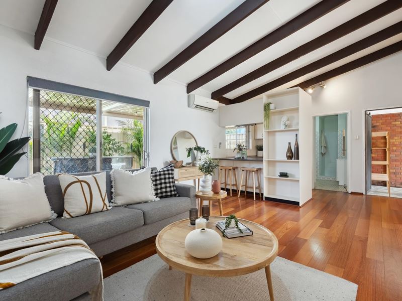 1/138 North Beach Drive, Osborne Park