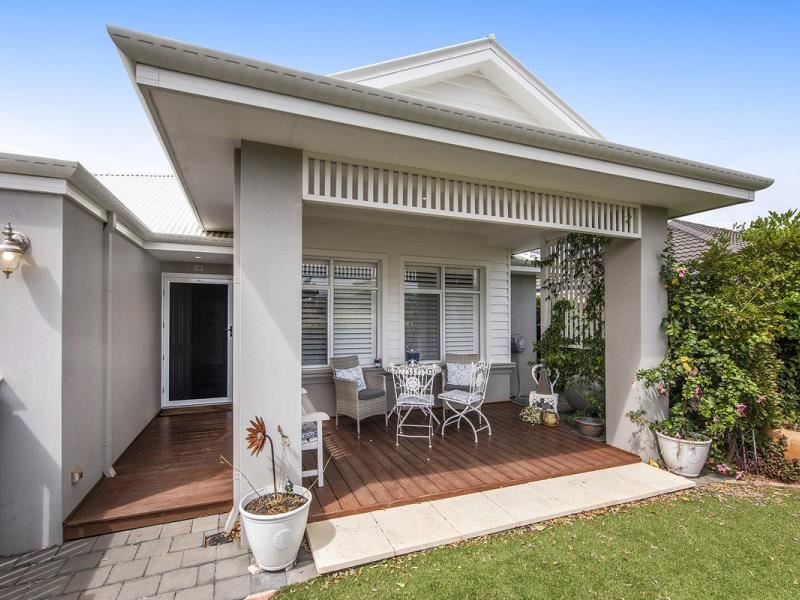 54 Bloomfield Parkway, Baldivis