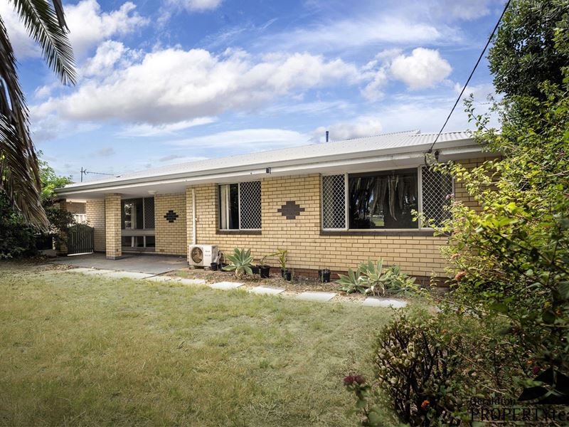 221 Eighth Street, Wonthella WA 6530