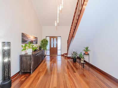 32 Pipe Lily Way, Lower Chittering WA 6084