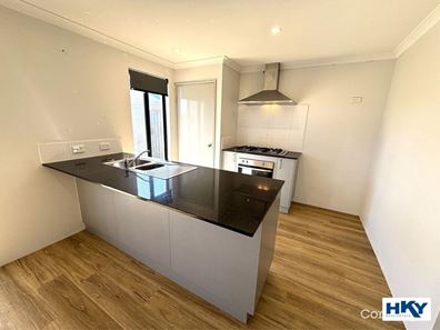 20 Roundhill Road, Aveley WA 6069