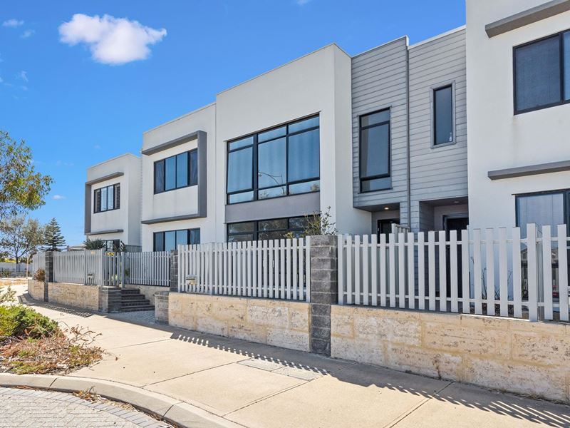 108 Thundelarra Drive, Golden Bay