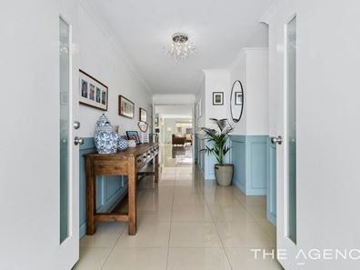 35 Flagstaff Crest, Secret Harbour WA 6173