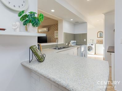 7 Shamrock Way, Huntingdale WA 6110