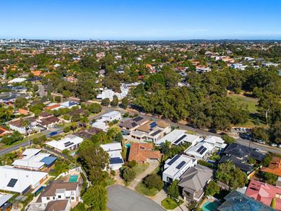 3 Cedus Place, Menora WA 6050