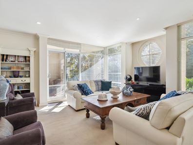 9/20 Royal Street, East Perth WA 6004
