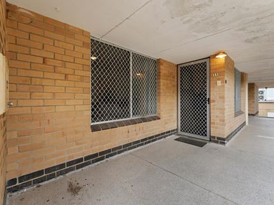 11/2148 Albany Highway, Gosnells WA 6110