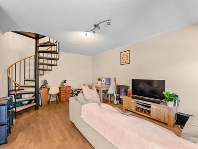 3/390 Hector Street, Yokine WA 6060