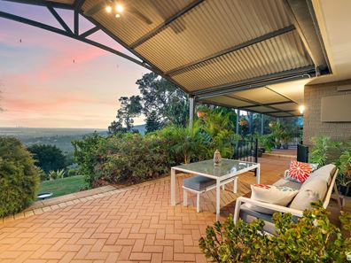 28 Kundyl Court, Kelmscott WA 6111