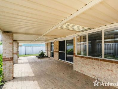 6 Arabella Meander, Warnbro WA 6169