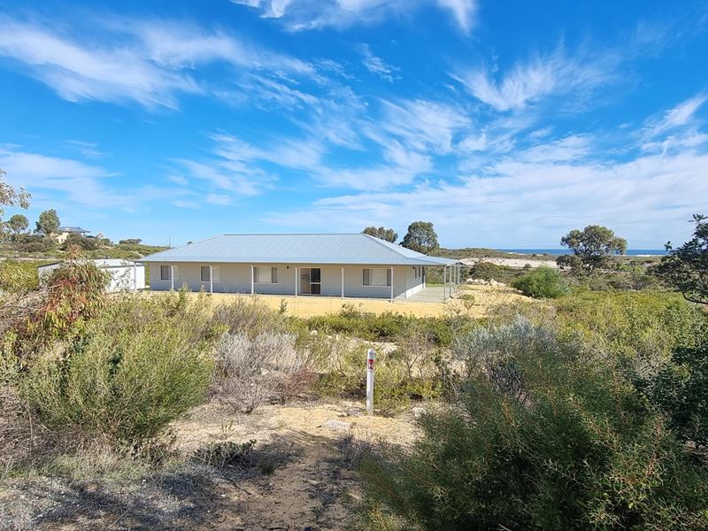 104/19 Sunset Court, Karakin WA 6044