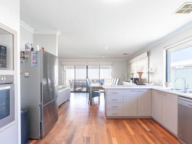 19 Friend Terrace, Baldivis WA 6171