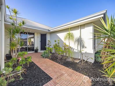 7 Solar Street, Australind WA 6233