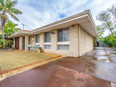 3 Fairmile Street, Warnbro WA 6169