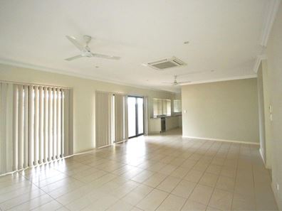 20 Dowitcher Avenue, South Hedland WA 6722