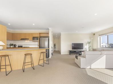 32/27 Piccadilly Circle, Joondalup WA 6027