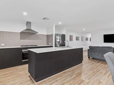 38 Borlaug Circuit, Baldivis WA 6171
