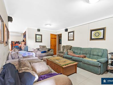 3 Skytown Place, Queens Park WA 6107