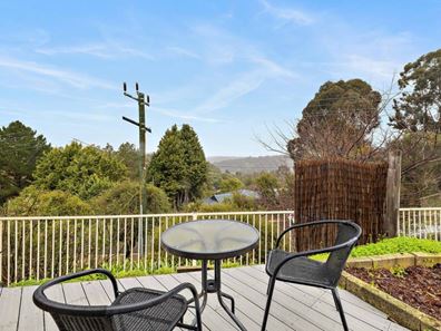 12 Orchid Drive, Roleystone WA 6111