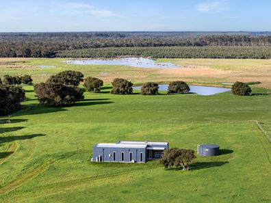 732 Brockman Highway, Karridale WA 6288