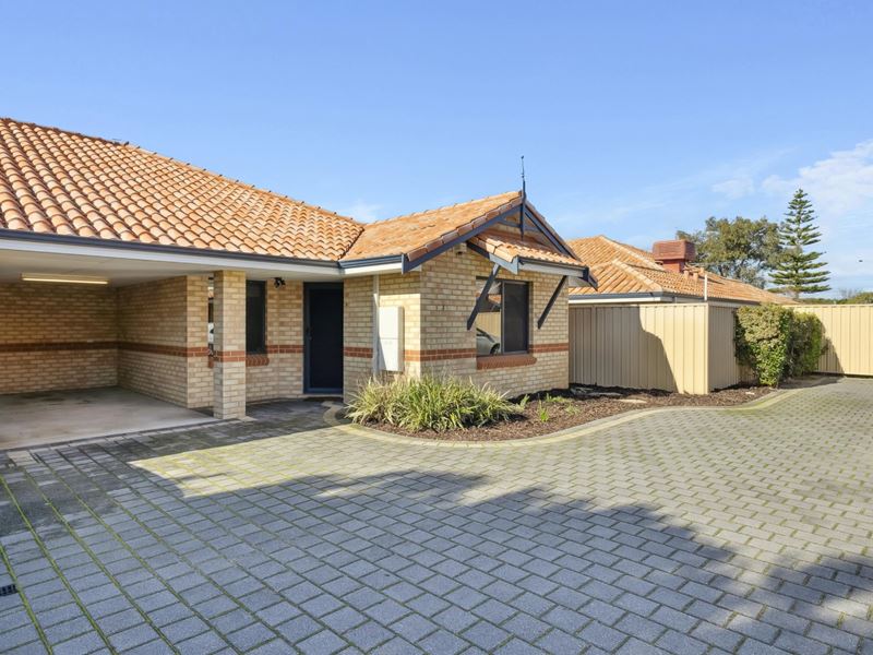 4/163 Hamilton Street, Queens Park WA 6107