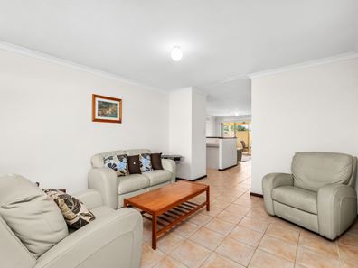 107 Fremantle Road, Gosnells WA 6110