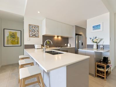 6/46 Angove Drive, Hillarys WA 6025