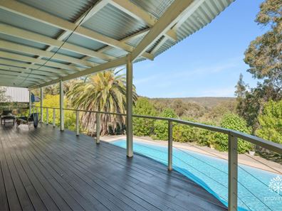 4 John Street, Darlington WA 6070