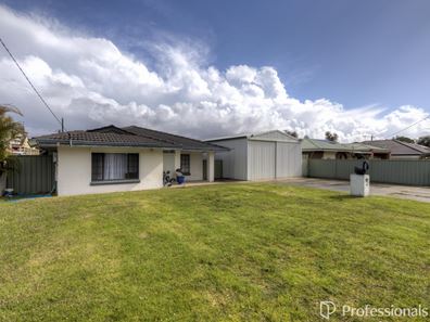 75 Solandra Way, Forrestfield WA 6058