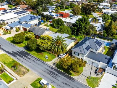 85 Grand Promenade, Karrinyup WA 6018