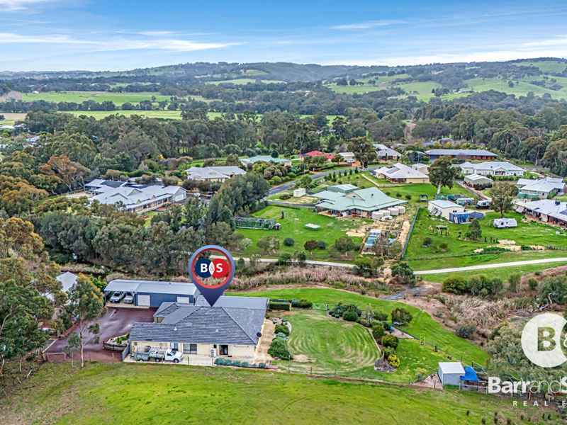 35 Shier Rise, Burekup