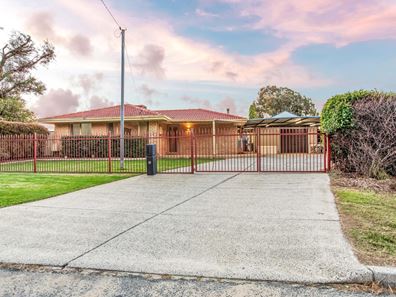 1 Price Court, Brookdale WA 6112
