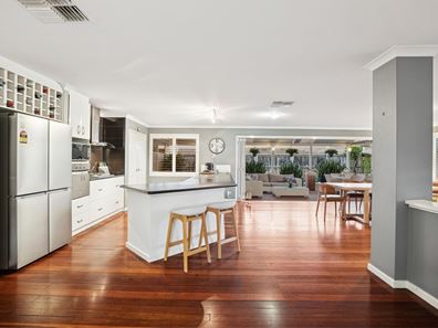 23 Pinea Turn, Ellenbrook WA 6069
