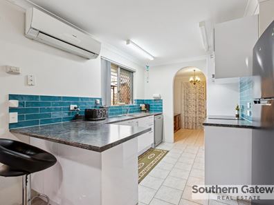 18 McKean Way, Parmelia WA 6167
