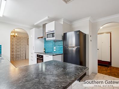 18 McKean Way, Parmelia WA 6167