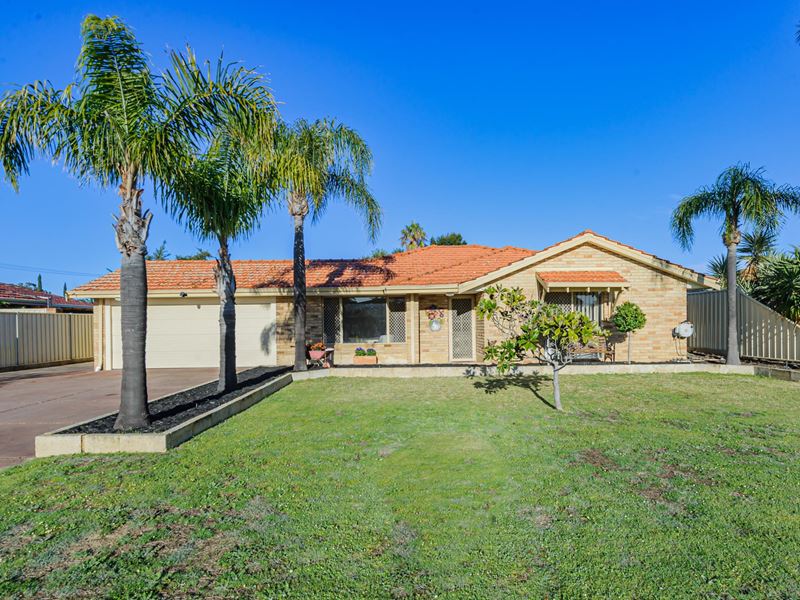 4 Pender Court, Thornlie WA 6108