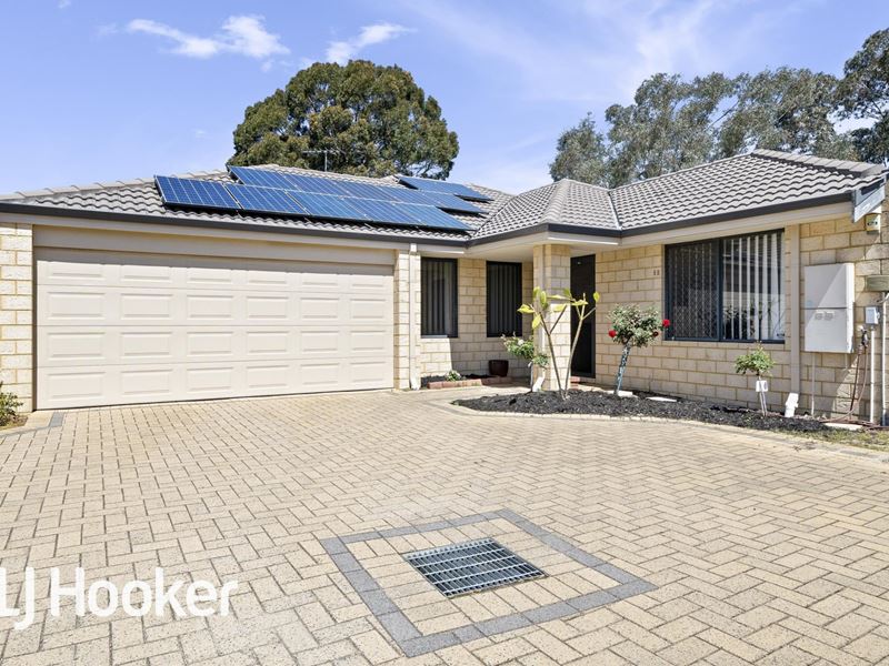 5D Ayer Road, Queens Park WA 6107