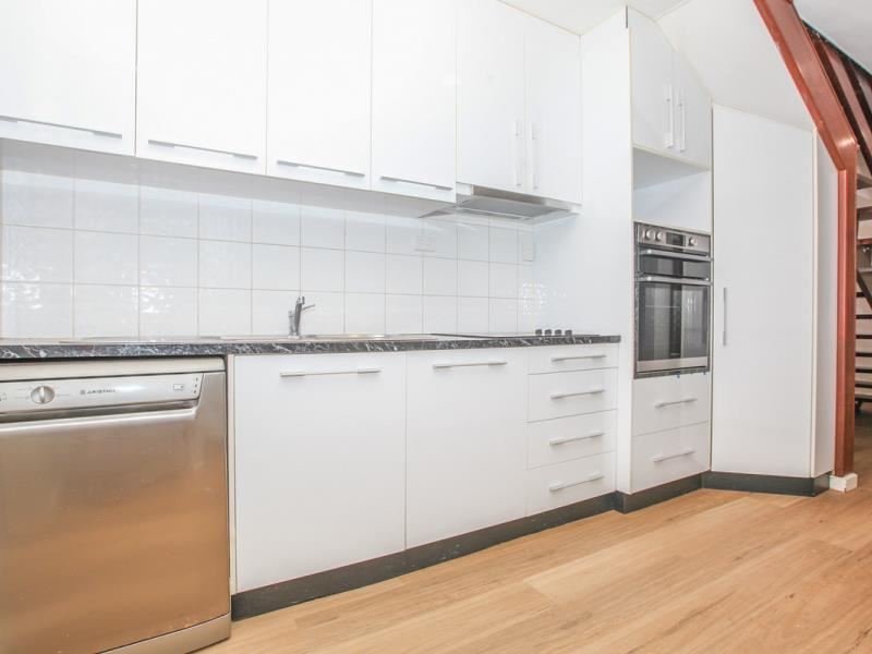 4 Peter Way, South Hedland WA 6722