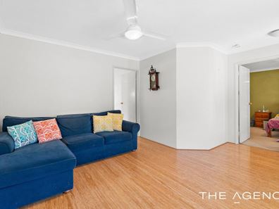 4 Tozer Loop, Atwell WA 6164