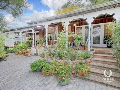 370 Stoneville Road, Mundaring WA 6073