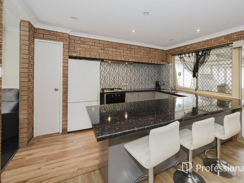 5 Dolan Way, Lockridge WA 6054