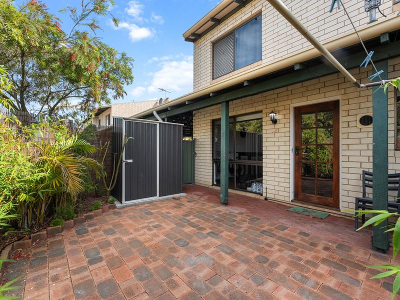 15/13 Merope Close, Rockingham