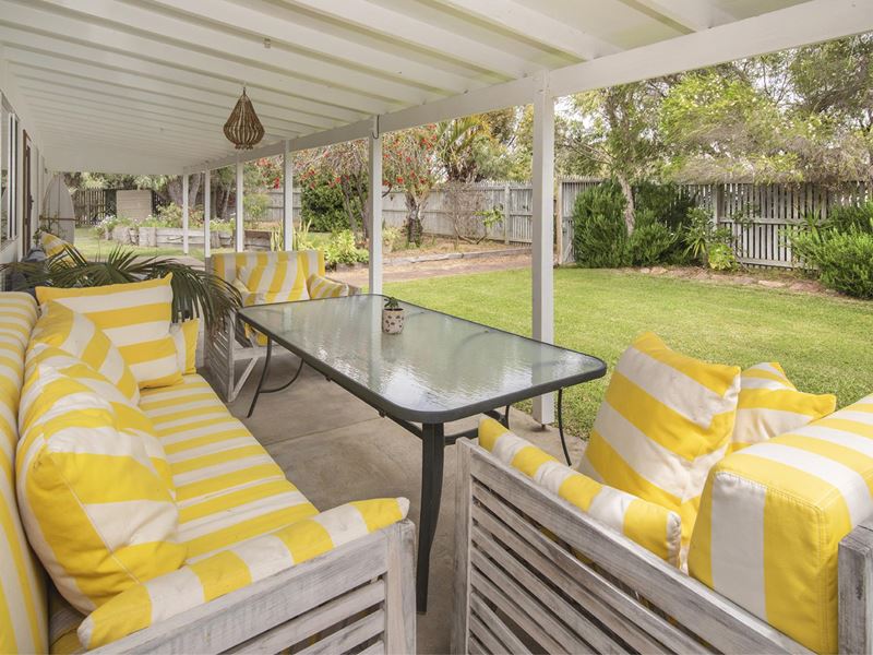5 Baudin Street, Dunsborough WA 6281